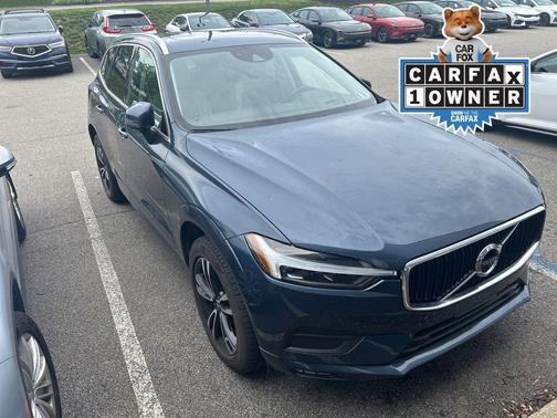 Denim Blue Metallic 2021 Volvo XC60 T5 Momentum