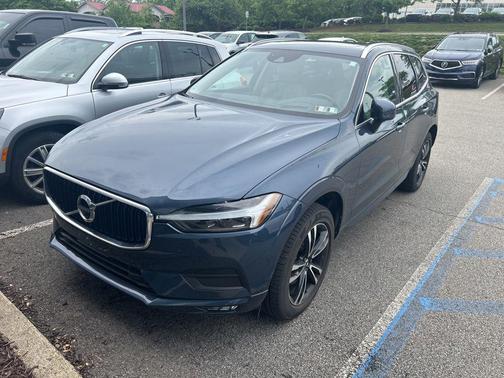 Denim Blue Metallic 2021 Volvo XC60 T5 Momentum