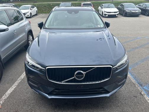 Denim Blue Metallic 2021 Volvo XC60 T5 Momentum