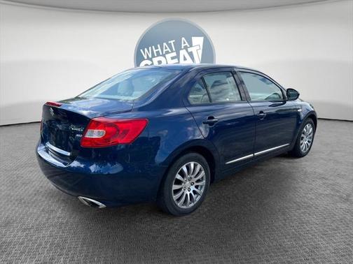 2013 Suzuki Kizashi SE