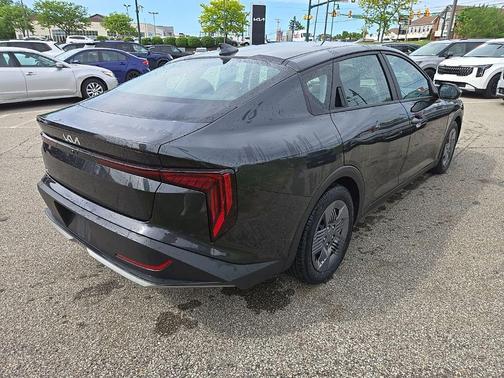 Interstellar Gray 2025 Kia K4 LX