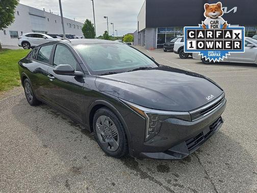Interstellar Gray 2025 Kia K4 LX