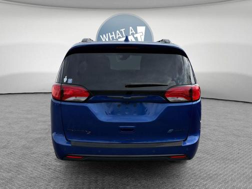 2020 Chrysler Pacifica Hybrid Limited