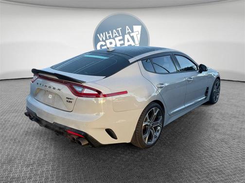 2021 Kia Stinger GT1
