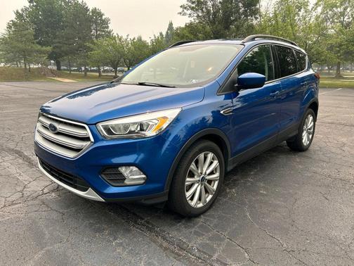 Lightning Blue Metallic 2019 Ford Escape SEL
