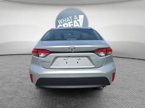 Classic Silver Metallic 2023 Toyota Corolla LE