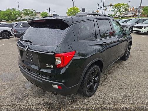 Black Forest Pearl 2020 Honda Passport AWD Elite