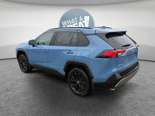 2024 Toyota RAV4 Hybrid SE