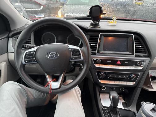 2019 Hyundai SONATA SE