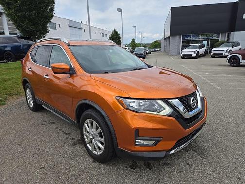 Orange 2017 Nissan Rogue SV