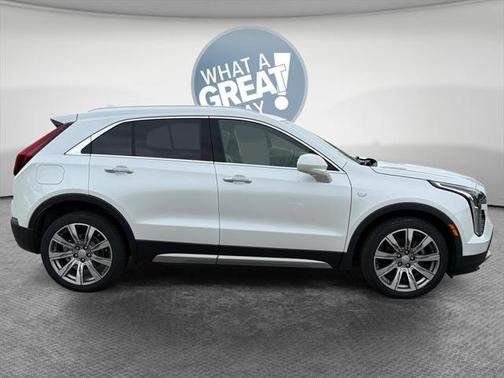 2019 Cadillac XT4 Premium Luxury