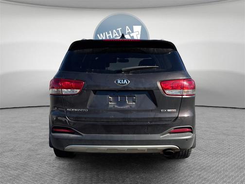 2018 Kia Sorento EX