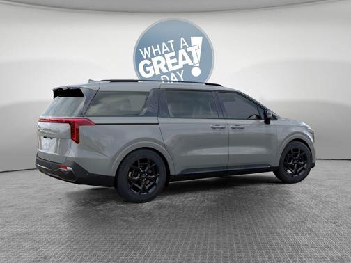 Ceramic Silver 2026 Kia Carnival SX Prestige
