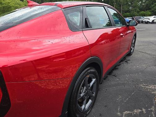 Currant Red 2025 Kia K4 LXS