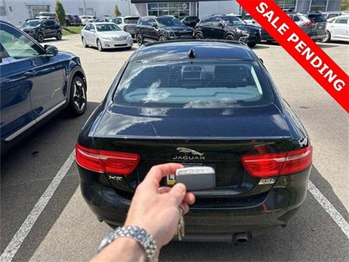 Narvik Black 2019 Jaguar XE 25t Premium
