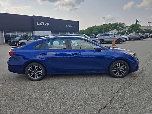 Deep Sea Blue 2022 Kia Forte LXS