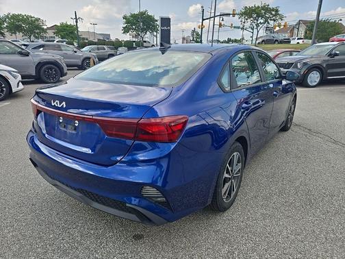 Deep Sea Blue 2022 Kia Forte LXS