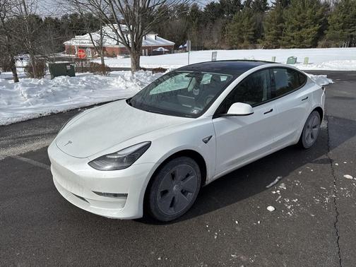 2022 Tesla Model 3 Long Range