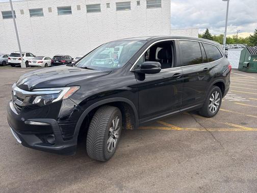 Crystal Black Pearl 2022 Honda Pilot AWD EX-L