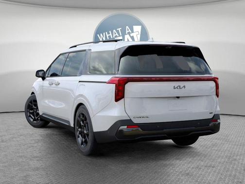 Snow White Pearl 2026 Kia Carnival Hybrid SX