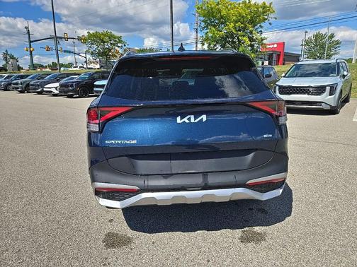 Vesta Blue 2023 Kia Sportage Hybrid EX