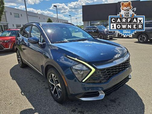 Vesta Blue 2023 Kia Sportage Hybrid EX