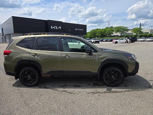 Autumn Green Metallic 2022 Subaru Forester Wilderness