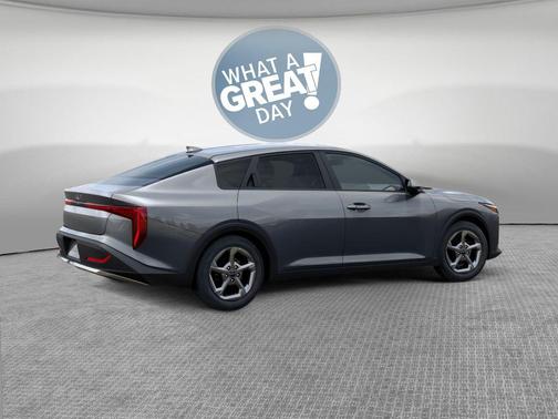 Steel Gray 2026 Kia K4 LXS