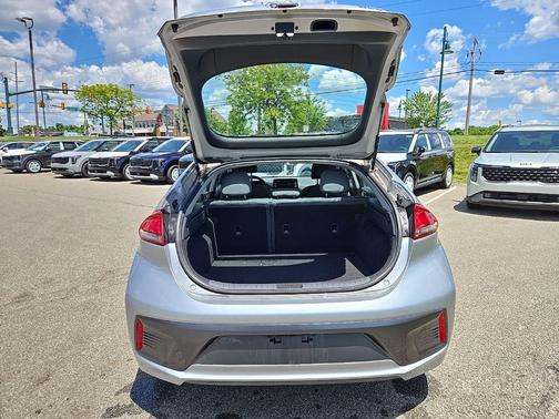 Stellar Silver 2022 Hyundai IONIQ Hybrid SE