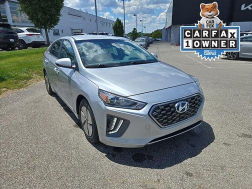 Stellar Silver 2022 Hyundai IONIQ Hybrid SE