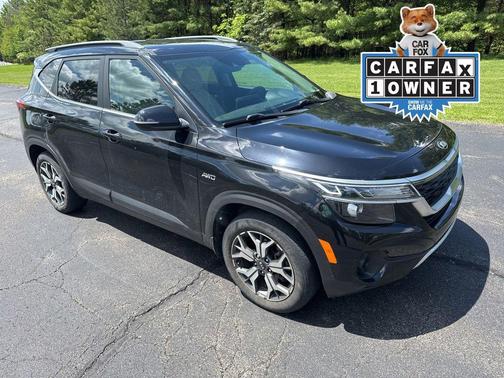 Cherry Black 2021 Kia Seltos EX