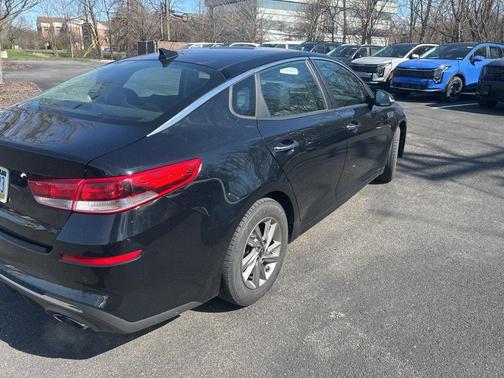 2020 Kia Optima LX