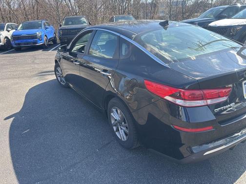 2020 Kia Optima LX