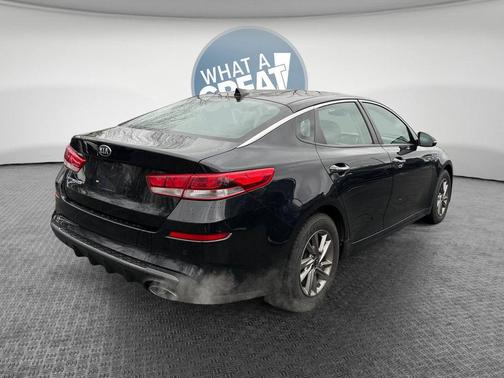 2020 Kia Optima LX