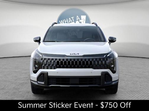 Snow White Pearl 2026 Kia Sportage X-Line