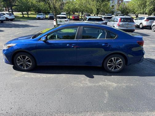 Deep Sea Blue 2023 Kia Forte LXS