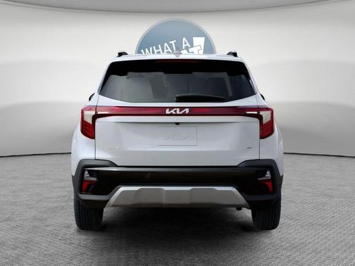 Snow White Pearl 2026 Kia Seltos S