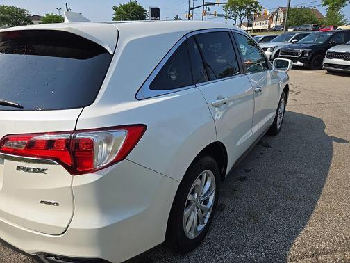 Diamond White Pearl 2016 Acura RDX Base