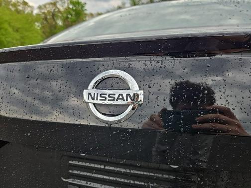 Super Black 2022 Nissan Altima S FWD