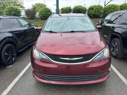2017 Chrysler Pacifica Touring
