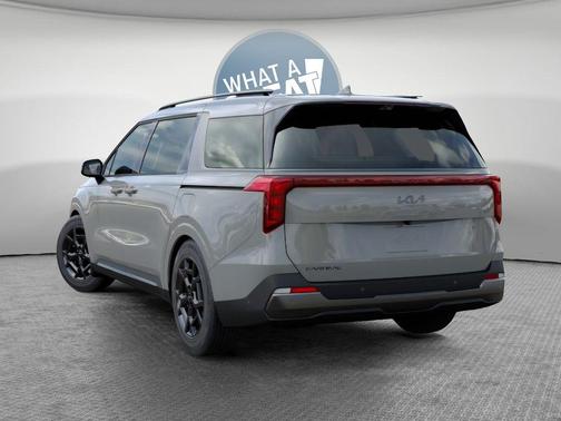 Ceramic Silver 2027 Kia Carnival SX