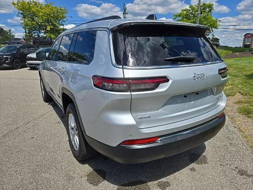 Silver Zynith 2025 Jeep Grand Cherokee L Laredo