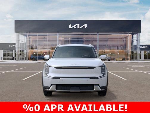 Glacial White Pearl 2026 Kia EV9 Wind