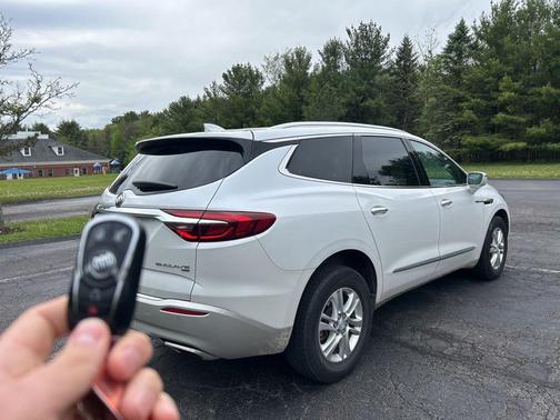 White Frost Tricoat 2018 Buick Enclave Premium