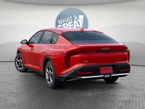 Currant Red 2026 Kia K4 LXS