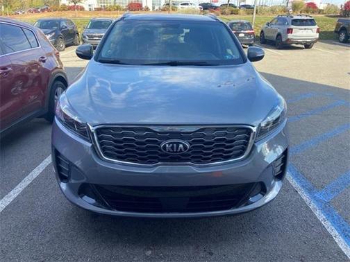 Everlasting Silver 2020 Kia Sorento LX