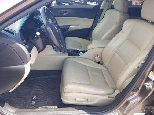 2014 Acura ILX 2.0L Technology