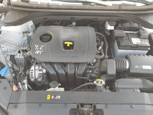 2019 Hyundai ELANTRA Value Edition