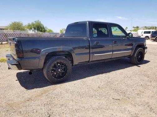 Photo 3 of 8 of 2003 Chevrolet Silverado 1500 LT H/D Crew Cab