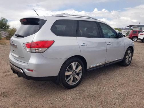 2015 Nissan Pathfinder Platinum